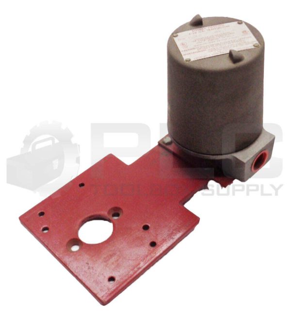 NEW PROXIMITY CONTROLS 150L0 ROTARY POSITION 4-20 mA. TRANSMITTER W/ MOUNT