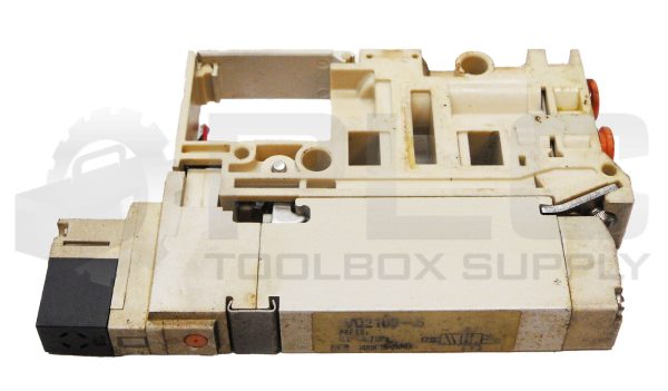 LOT OF 2 SMC VQ2100-5 SOLENOID VALVE 0.1-0.7MPA - Image 3