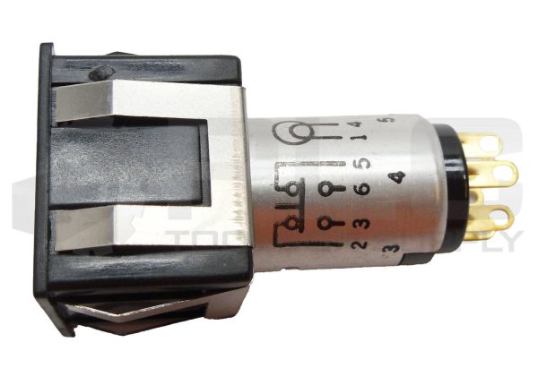 NEW DIALCO 513-0301-604 PUSH BUTTON SWITCH 3A 125VAC - Image 5