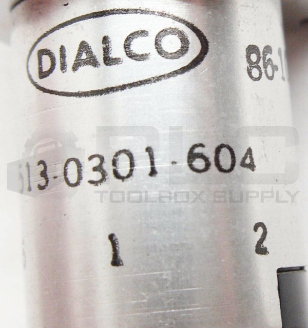 NEW DIALCO 513-0301-604 PUSH BUTTON SWITCH 3A 125VAC - Image 7