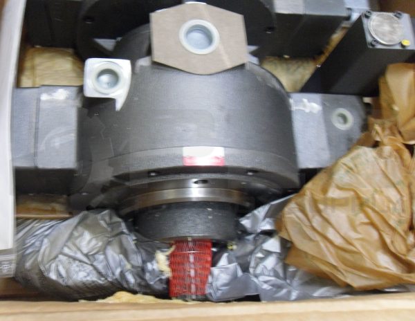 NEW MOOG D-71034 PISTON PUMP 0 514 903 003 - Image 5