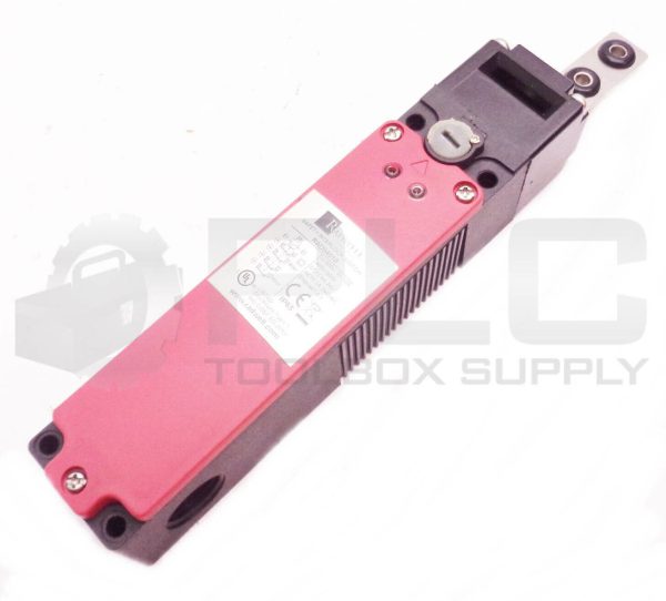 NEW RADWELL RAD04010 SAFETY INTERLOCK SWITCH 24V AC/DC 600V 10A
