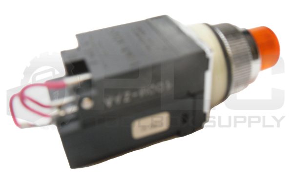 NEW SYLVANIA 100M OILTIGHT PUSHBUTTON AMBER 300V 100MH116  100M-ZAA - Image 4